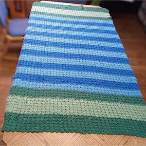 Vintage Handmade Pebblebrook Stripes Crochet Pattern Couch Throw Blanket